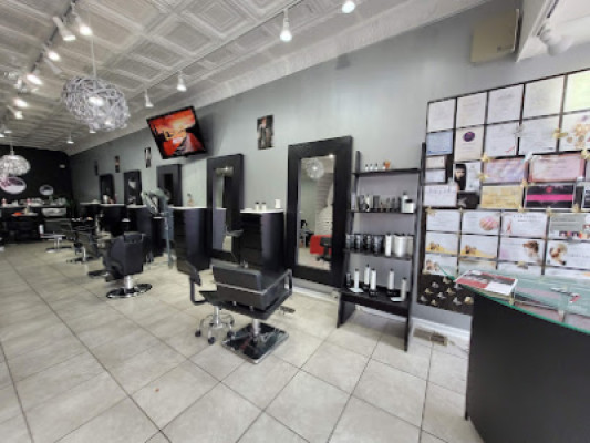 Elle Beauty Salon